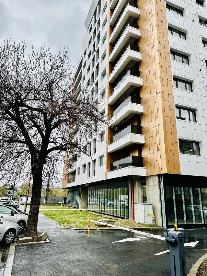 Апартаменты Rentforcomfort Sky Garden Studio Бухарест Экстерьер фото